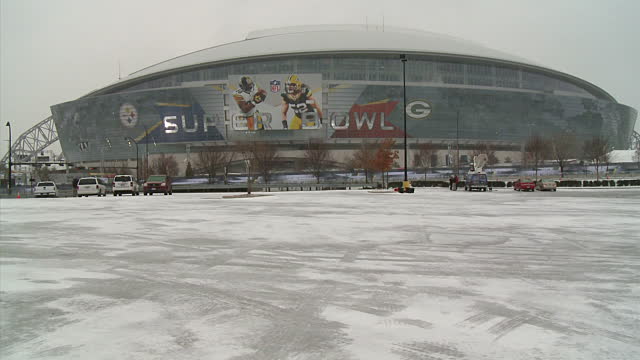 Cowboys Stadium before Super Bowl 45 (courtesy of Getty Images)