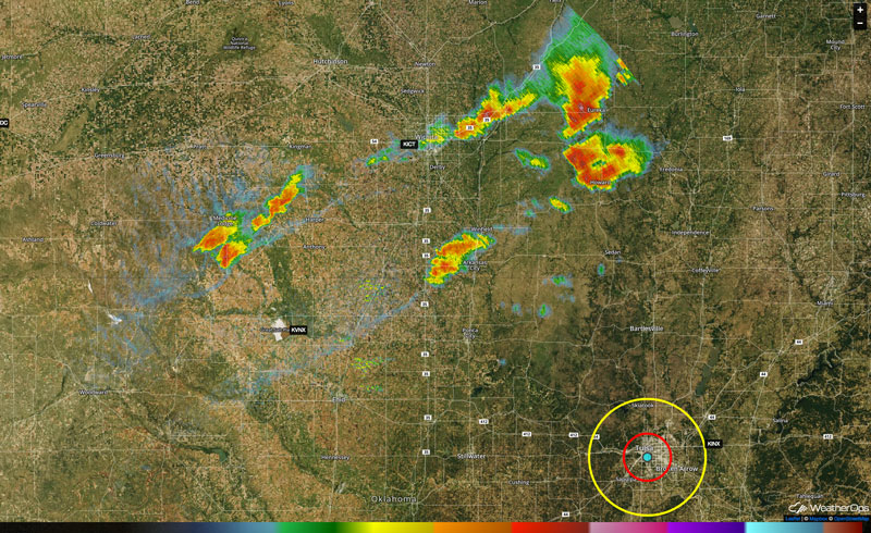 RadarScope and Lightning Layers as Seen in the WeatherOps Risk Mitigation System