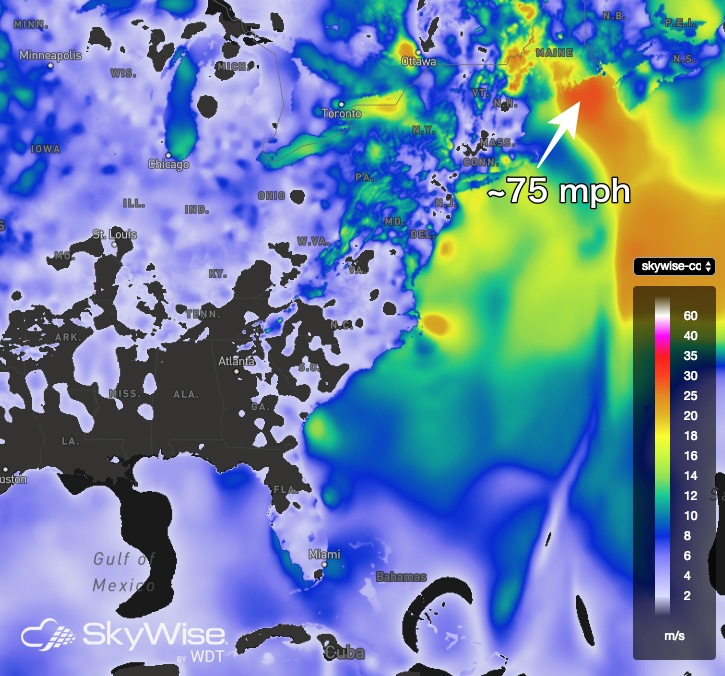 Strong Winds, 20ft Waves Batter the Northeast